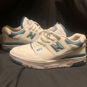 New Balance 550 
Women’s Size 10 / Men’s Size 8.5